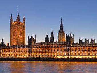 Здание британского парламента. Фото с сайта wikimedia.org