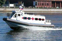 Медицинский катер, фото с сайта newboat.ru