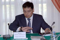 Министр здравоохранения Казахстана Ерболат Досаев, фото с сайта www.liter.kz