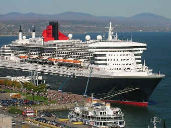 лайнер Queen Mary 2