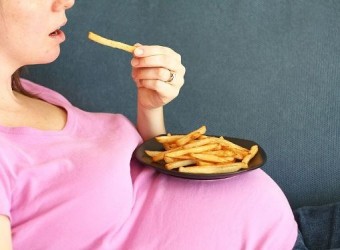 Потребление жирной пищи при беременности вредит кроветворной системе плода